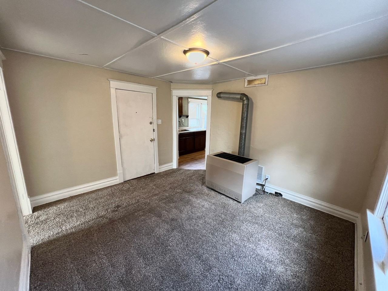 1826 Missouri Ave #2 - Photo 5 of 27