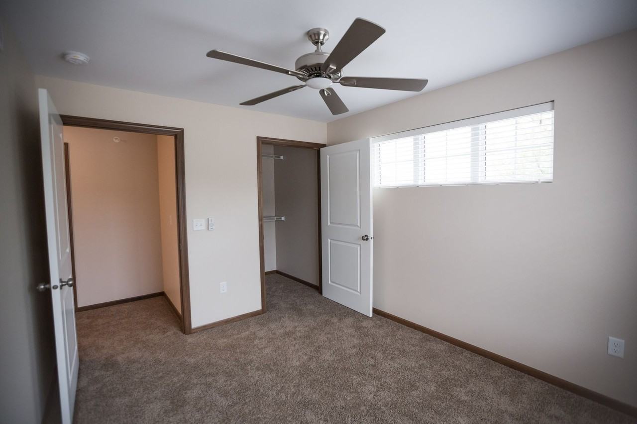 Hickory Hill Residences - Photo 4 of 7