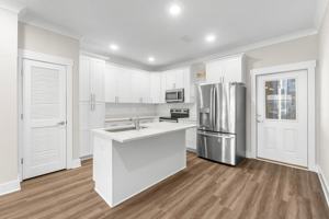 featured image of 122 Date Palm Ln