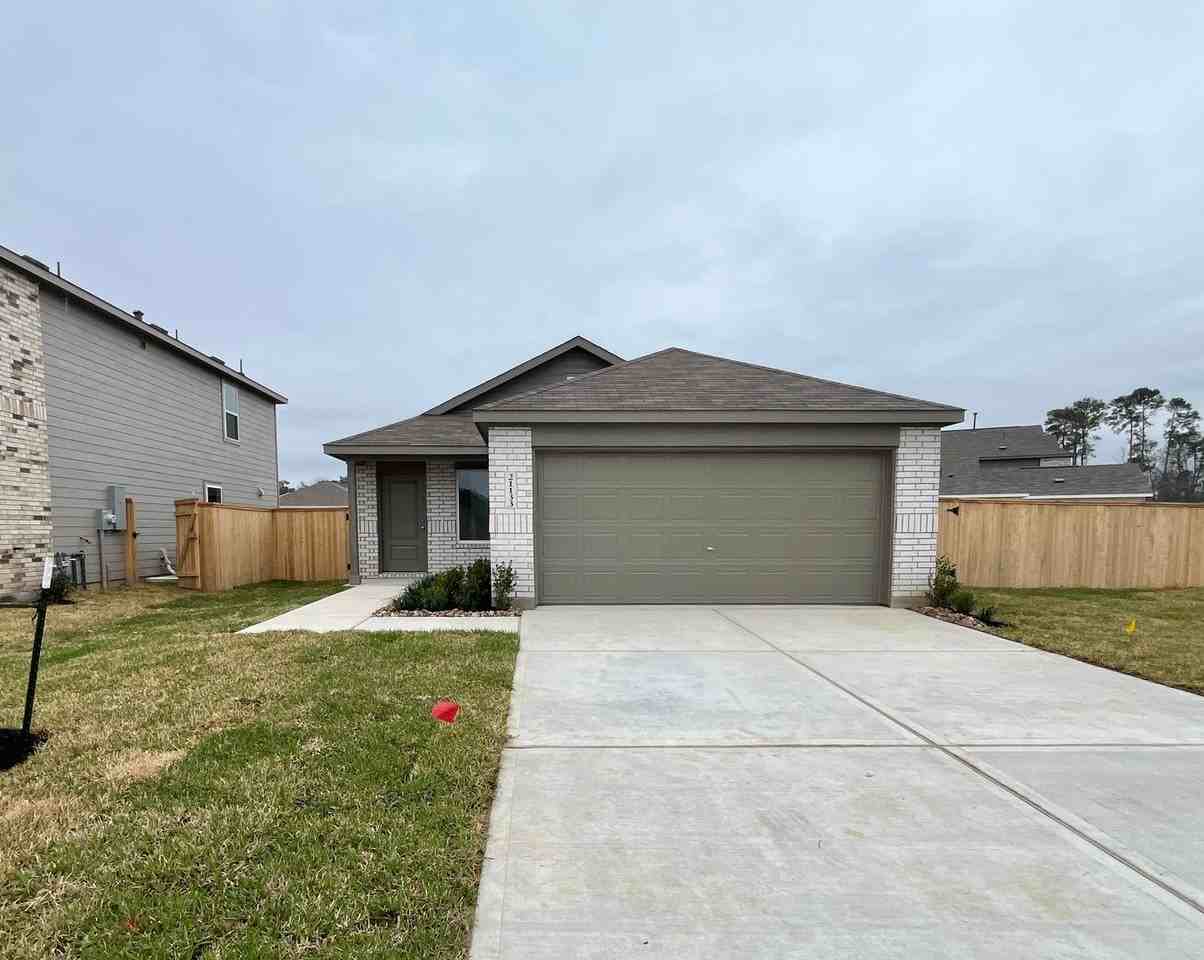 21133 21133 Trivento Drive - Photo 2 of 22