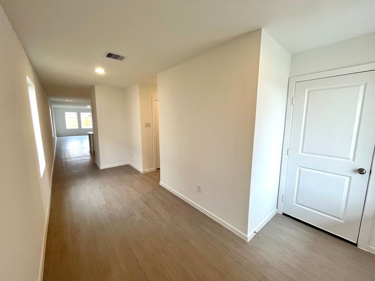 21133 21133 Trivento Drive - Photo 3 of 22