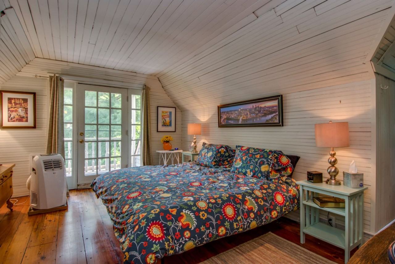 1518 Fatherland St - Photo 3 of 17