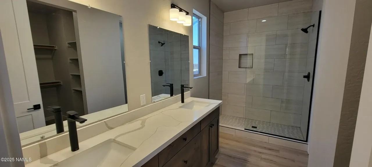 2756 Bogey Dr - Photo 6 of 8