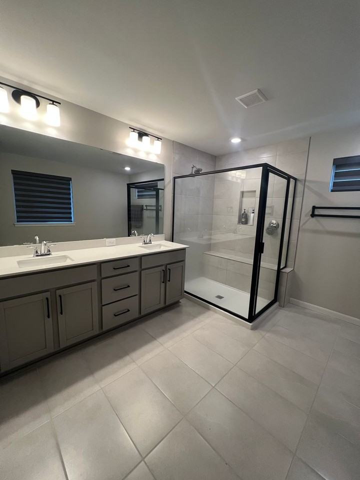 4467 Hibiscus Cir Sw - Photo 3 of 18