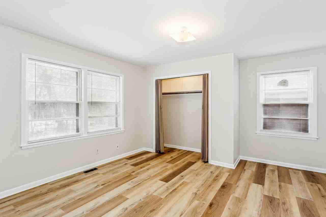 1733 N Holyoke Ave - Photo 5 of 14