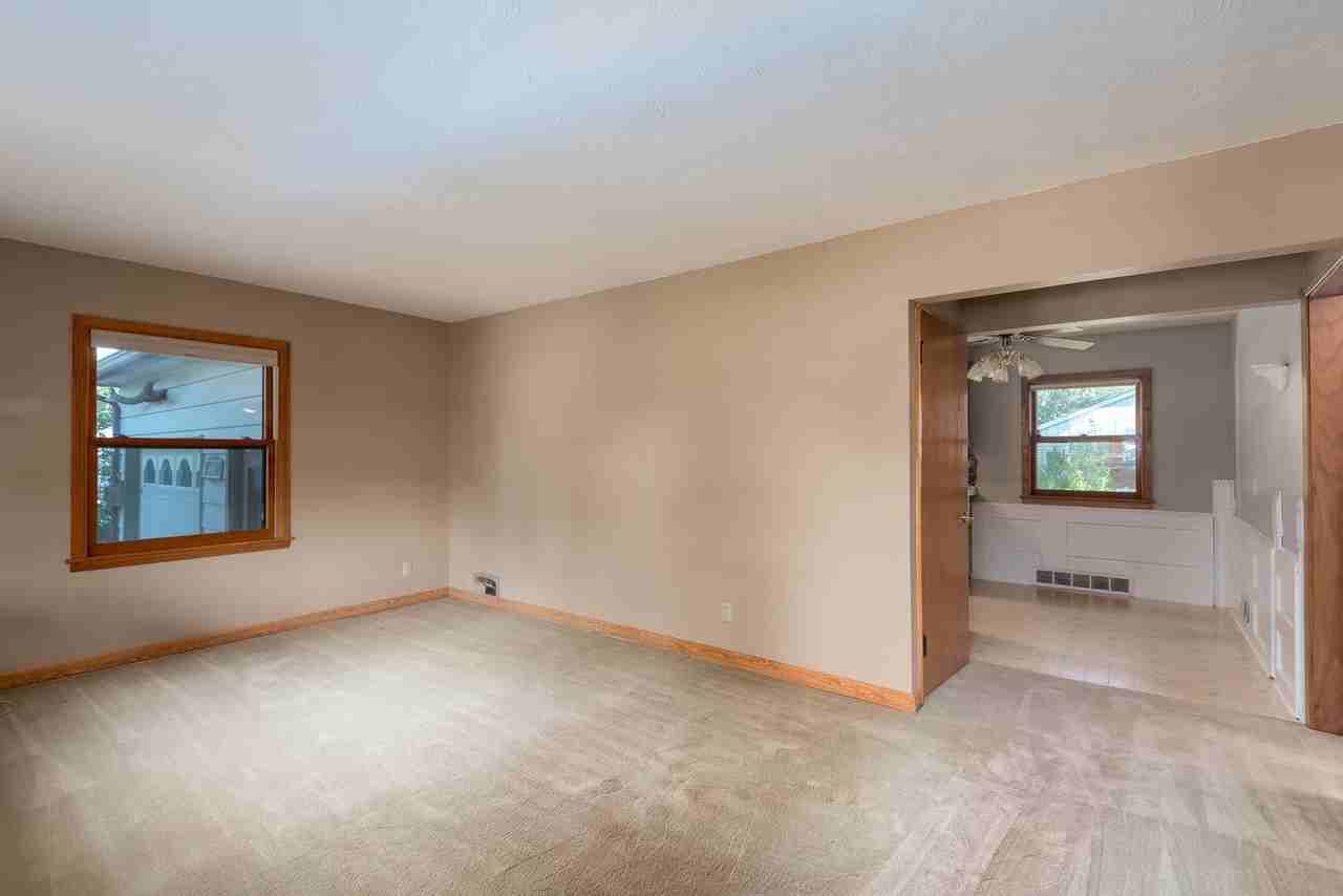 508 Malin St - Photo 3 of 15