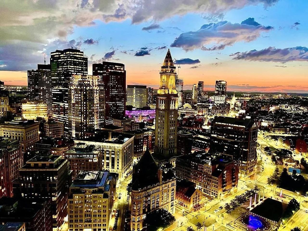 85 E India Row - Photo 5 of 50