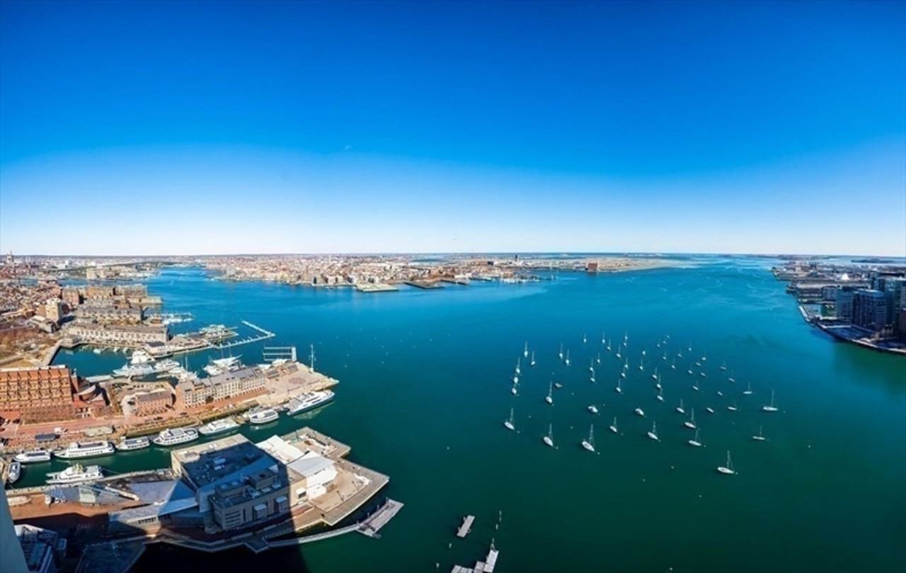 85 E India Row - Photo 7 of 50