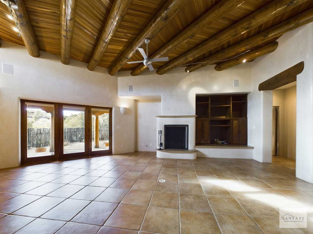 420 Calle Kokopelli - Photo 3 of 34