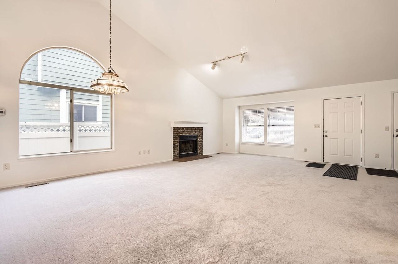 6532 W Mexico Ave - Photo 2 of 11