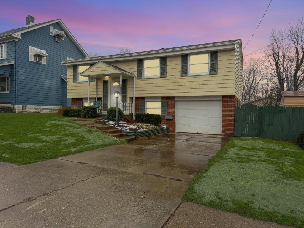 610 Dettmar Ave - Photo 2 of 29