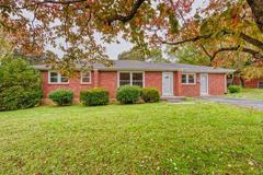 402 N Pawnee Dr - Photo 1 of 1