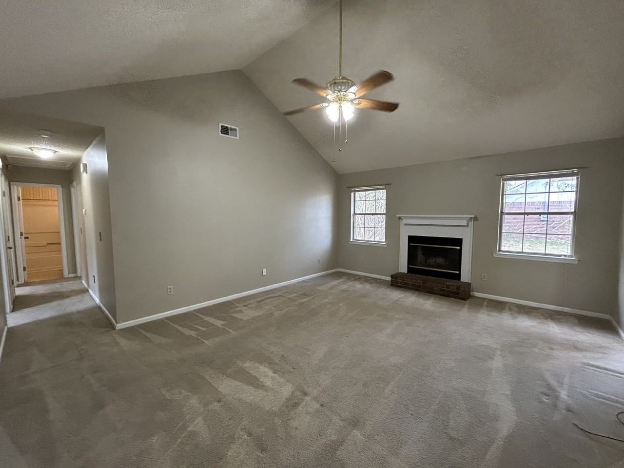 719 Timber Ridge Trl - Photo 2 of 12