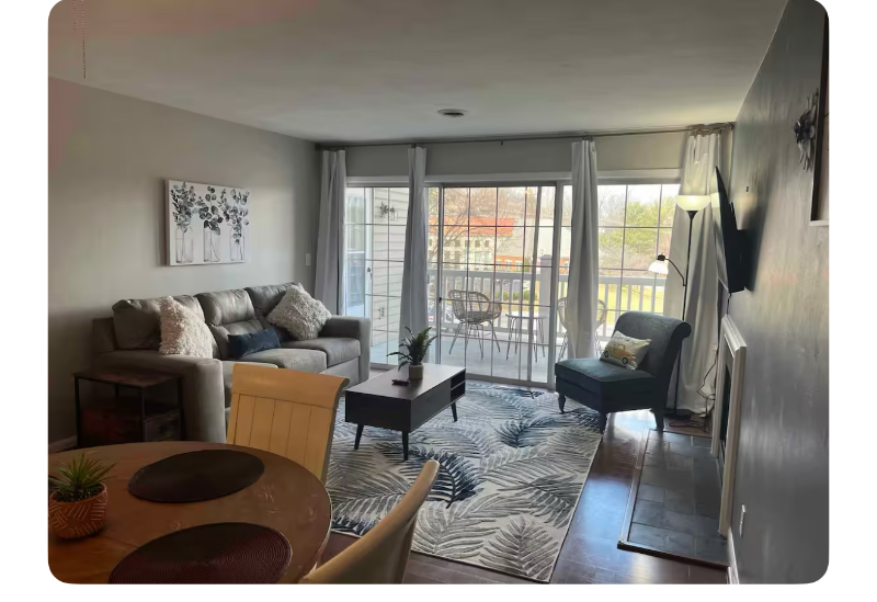 3017 Winterberry Dr - Photo 2 of 11