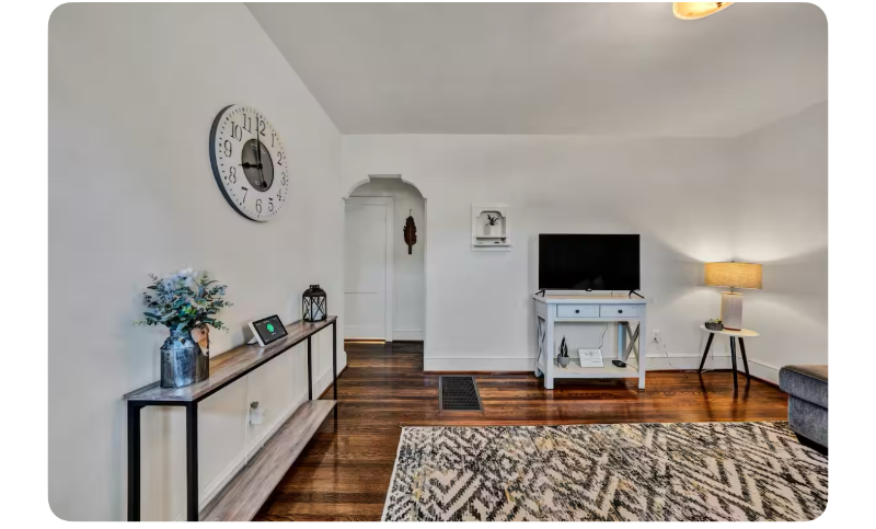 1139 Ethel Road Southeast - Photo 2 of 17