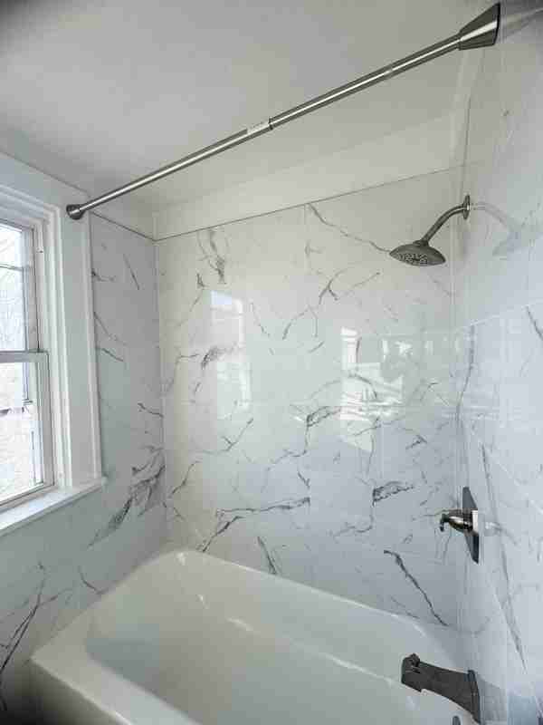 1028 Wallace Ave - Photo 3 of 19