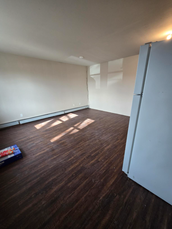 1322 5th St #1 - Photo 3 of 6