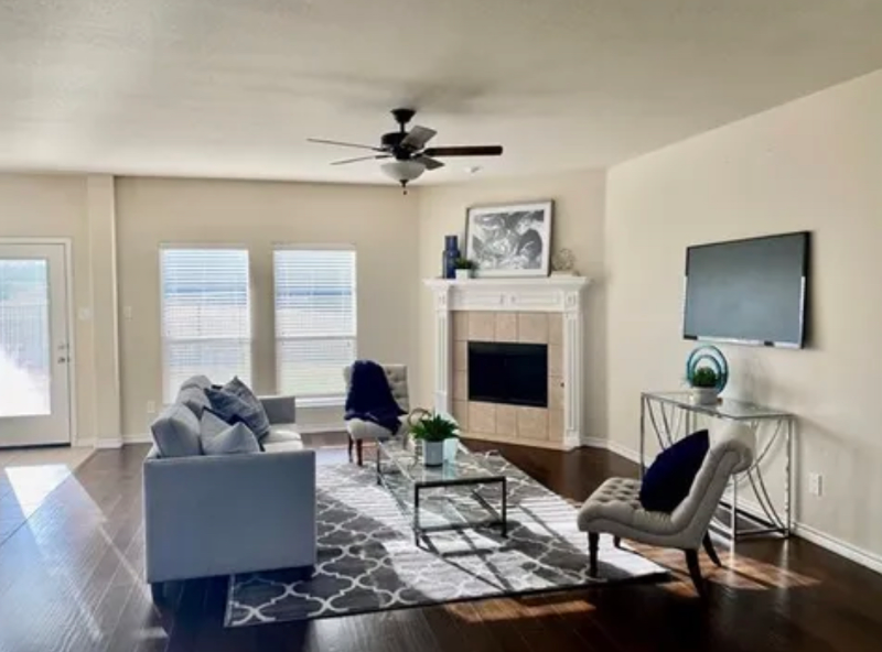 12822 Gardendale Dr - Photo 3 of 20