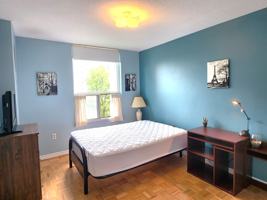 featured image of Sheppard Ave W & Bathurst St