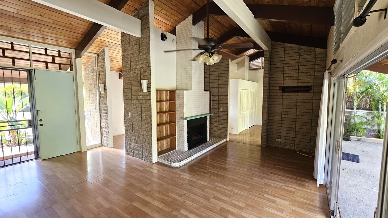 112 S Kalaheo Ave - Photo 2 of 8