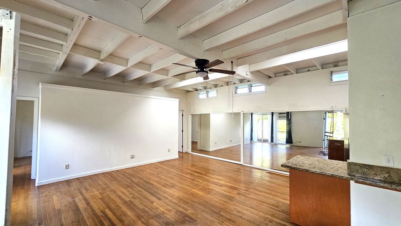 112 S Kalaheo Ave - Photo 7 of 8