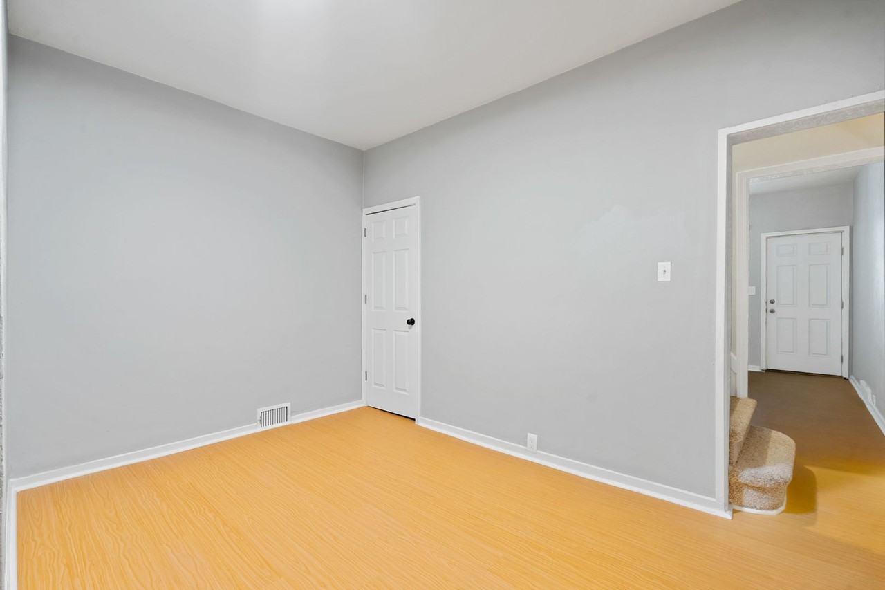 5007 Blair St - Photo 6 of 19