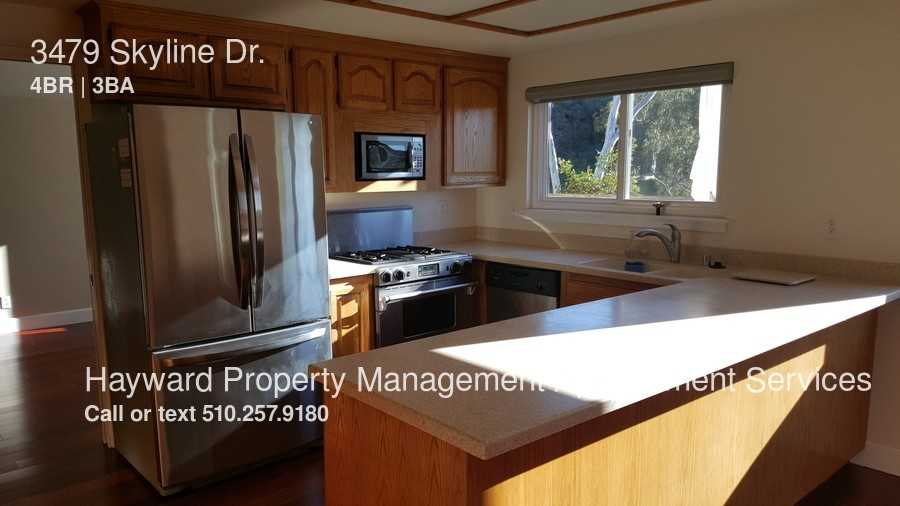 3479 Skyline Dr - Photo 3 of 13