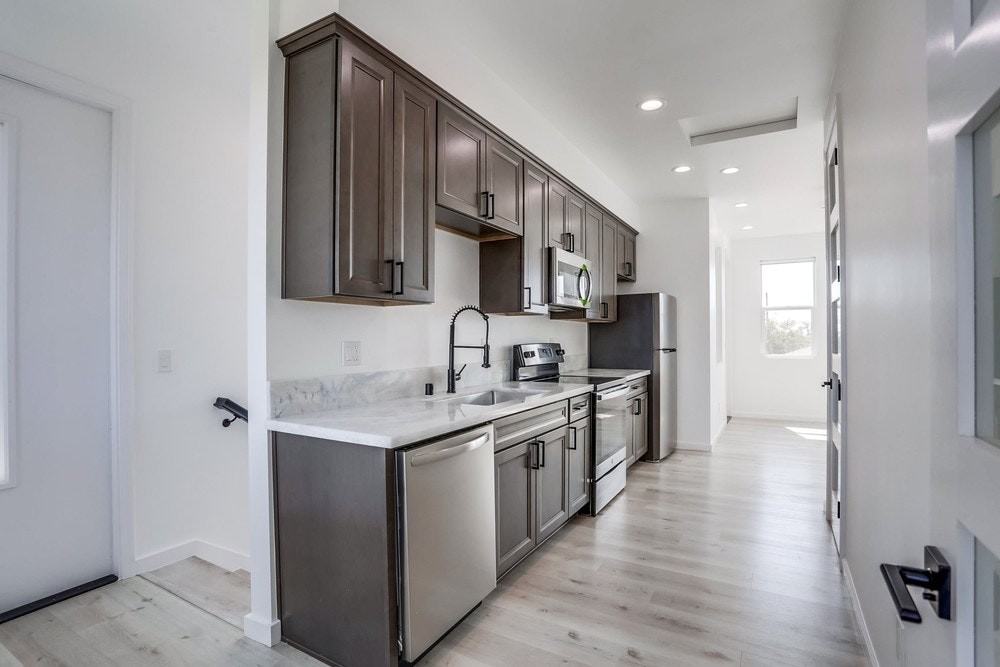 4327 Clairemont Drive - Photo 3 of 11