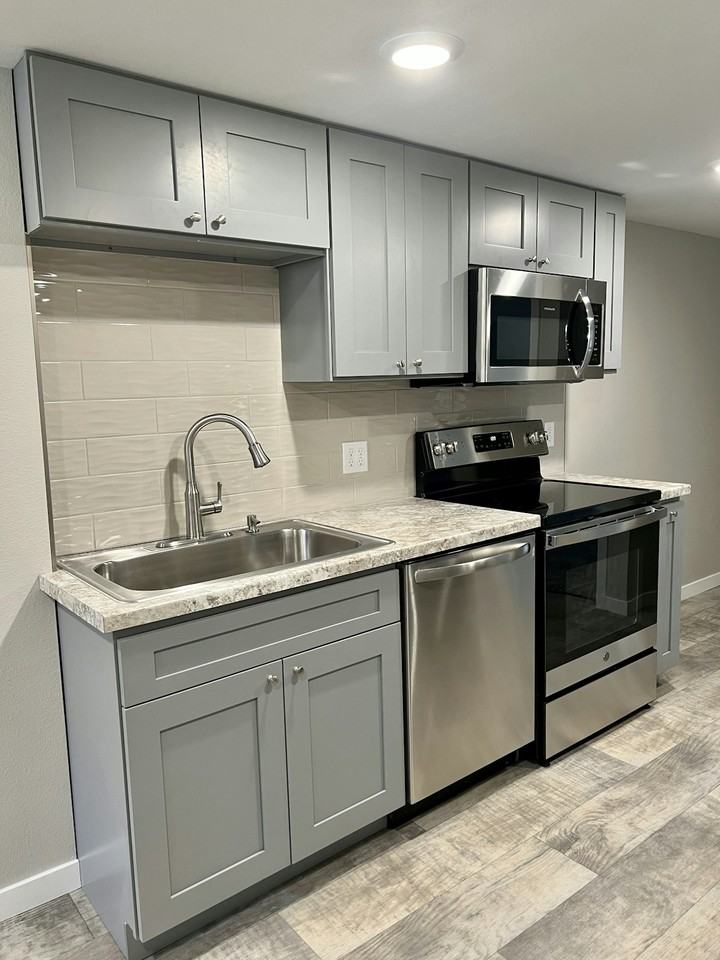 123 Lloyd Street North, Unit 2 - Photo 4 of 11