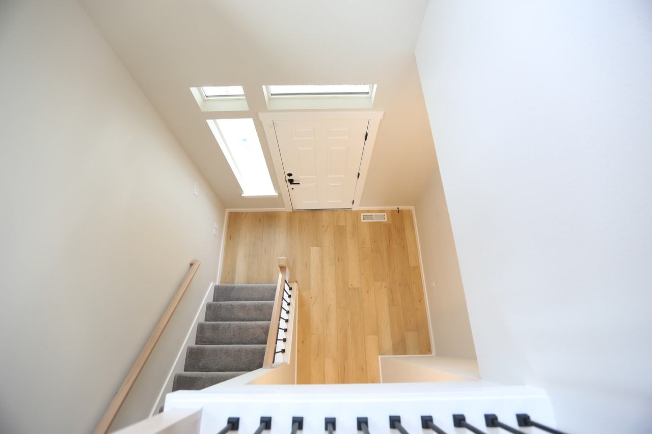 10409 Ne 12th Way #NA - Photo 3 of 23