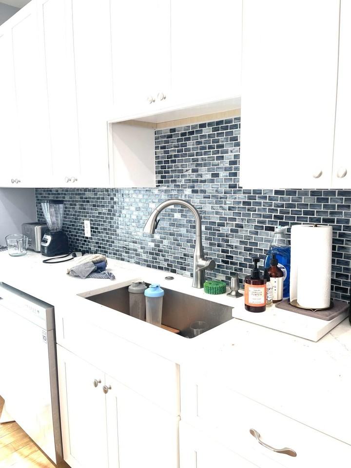 751 E 5th St - Photo 2 of 10