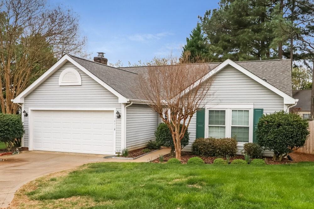 14318 Shale Ct - Photo 3 of 16