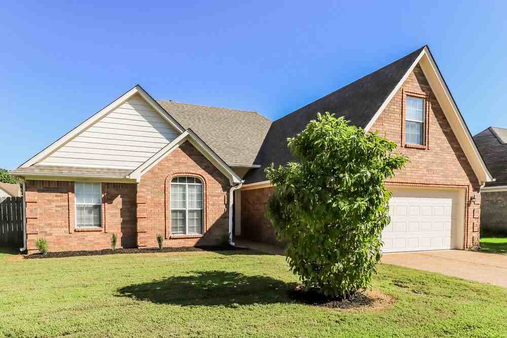 205 Cameron Dr - Photo 4 of 17