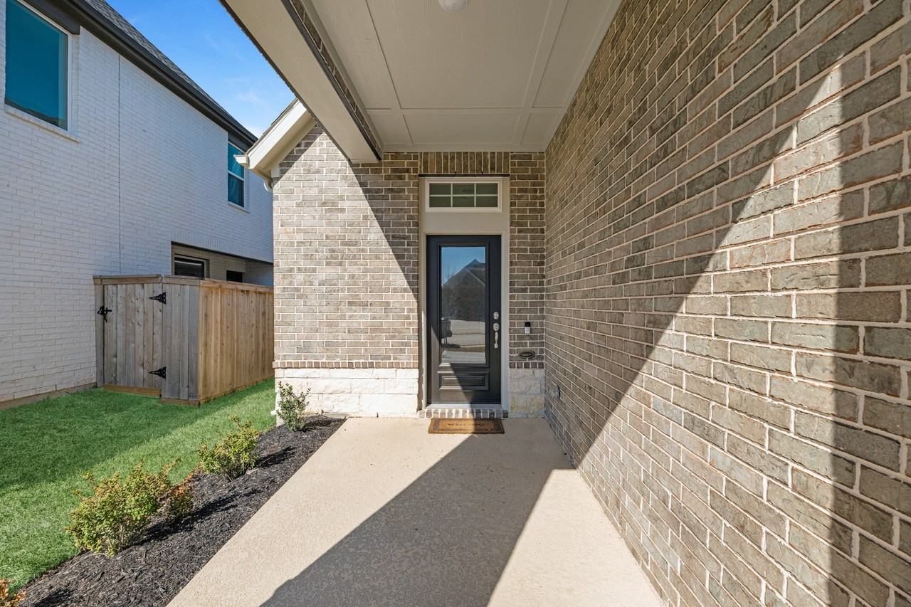 27114 Butterfly Mint Ln - Photo 5 of 25