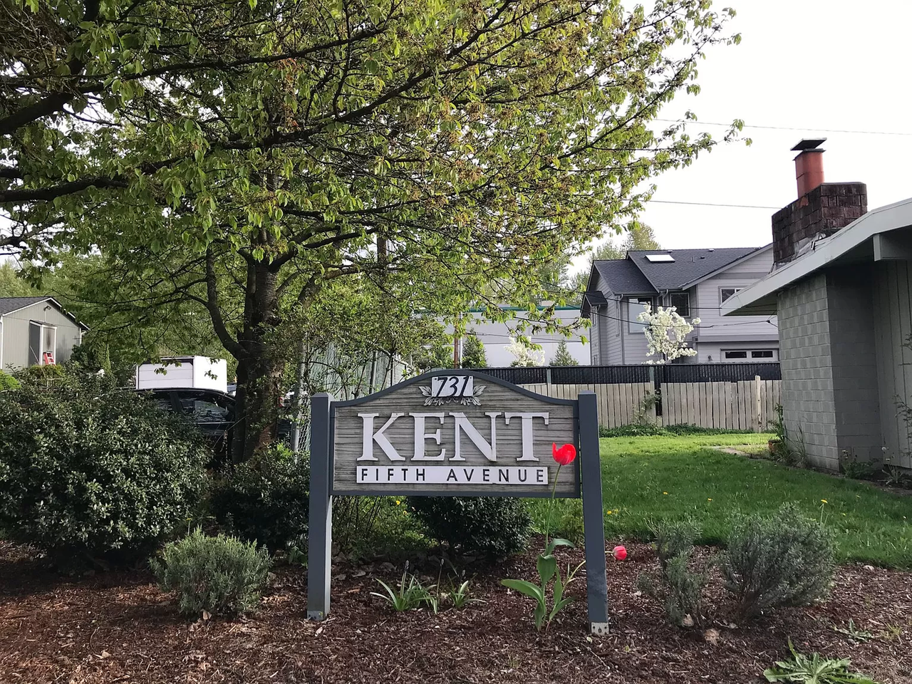 Kent Fifth Avenue Flats - Photo 2 of 27