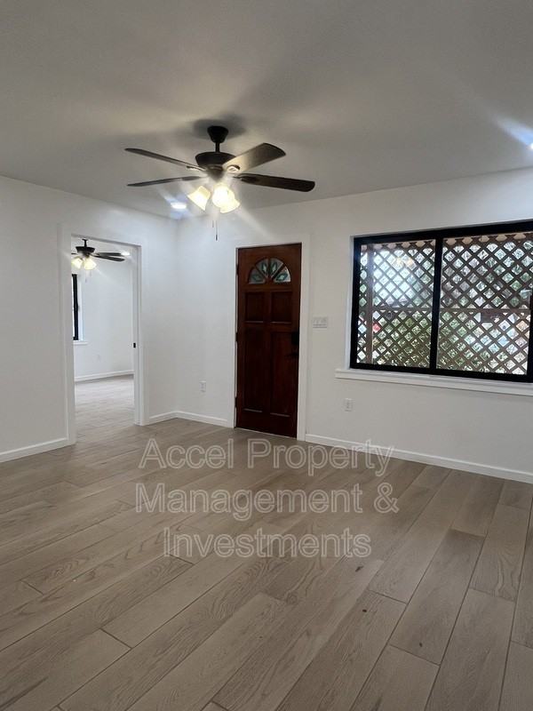2616 Quince Ave - Photo 2 of 13