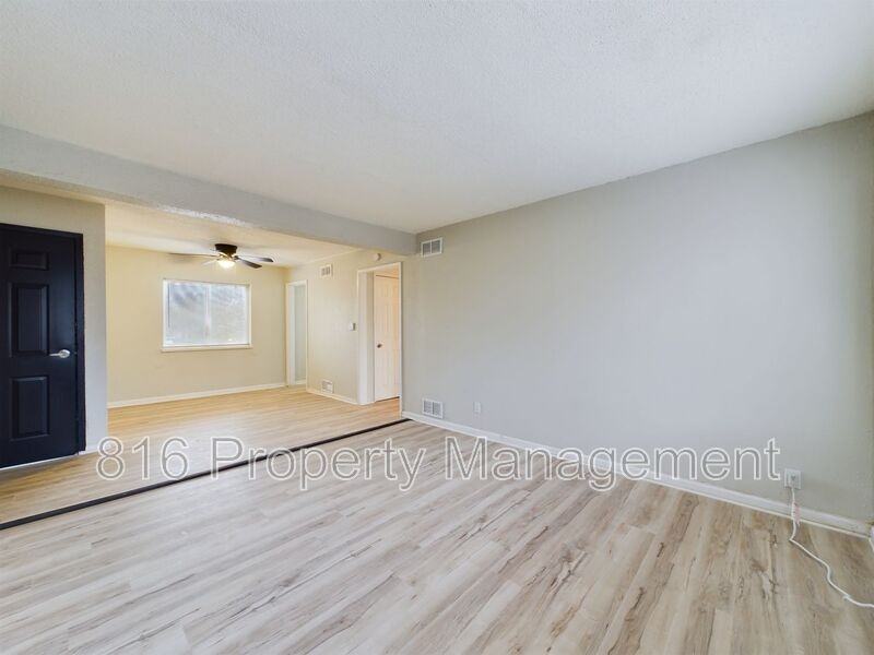 1621 Washington Blvd #17 - Photo 2 of 14