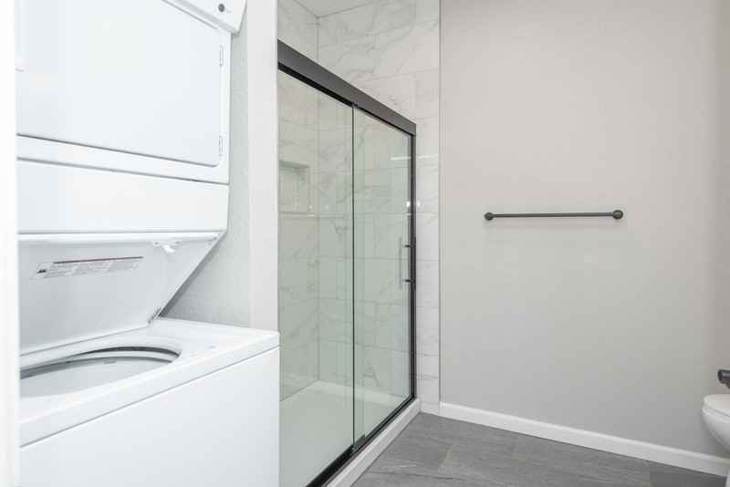 1605 Tennessee St - Photo 4 of 13