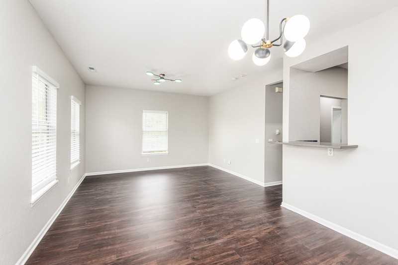 1605 Tennessee St - Photo 7 of 13