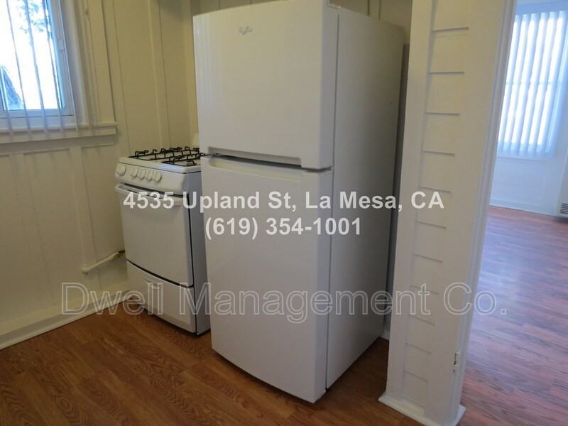 4535 Upland St - Photo 6 of 11