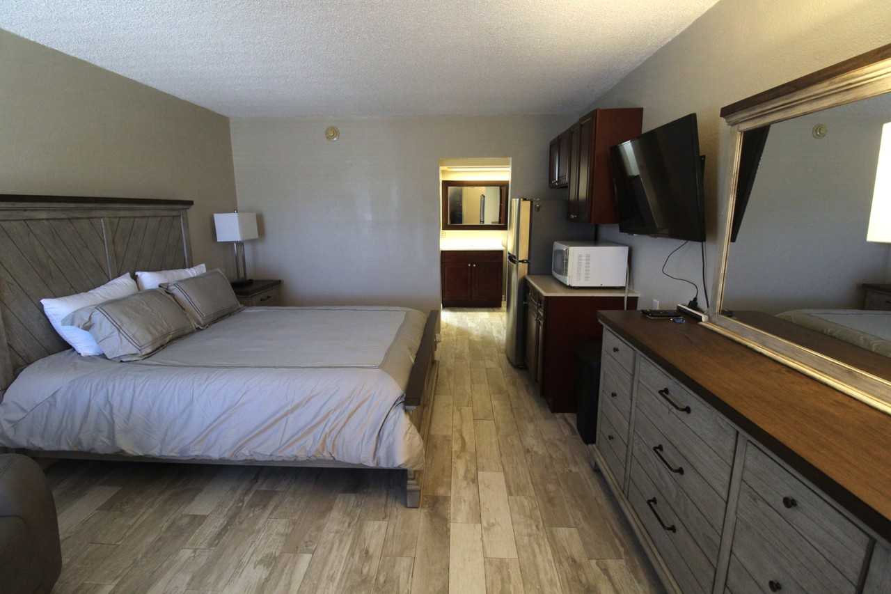 7150 N Tamiami Trl #C226 - Photo 2 of 16
