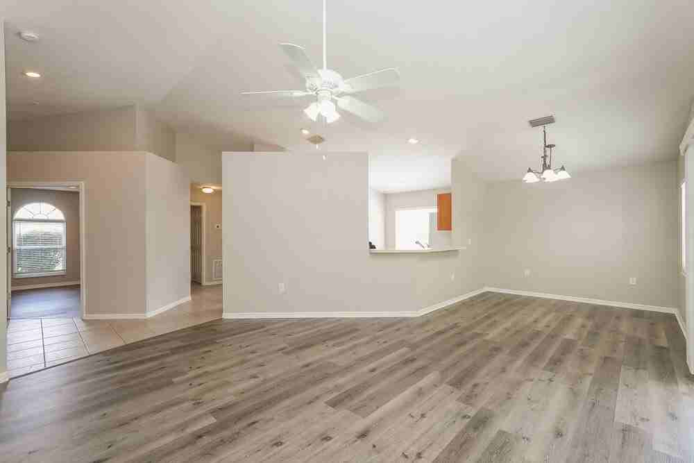 4509 Clarkwood Ct - Photo 4 of 16