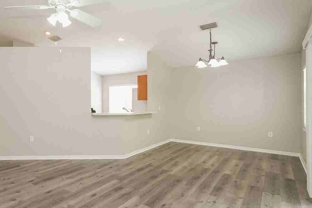 4509 Clarkwood Ct - Photo 7 of 16