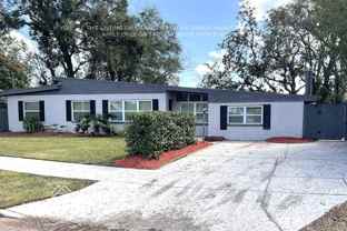 6044 Yucatan Dr - Photo 1 of 1