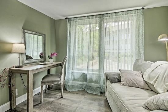 306 Forbes St Apt E #E - Photo 3 of 43