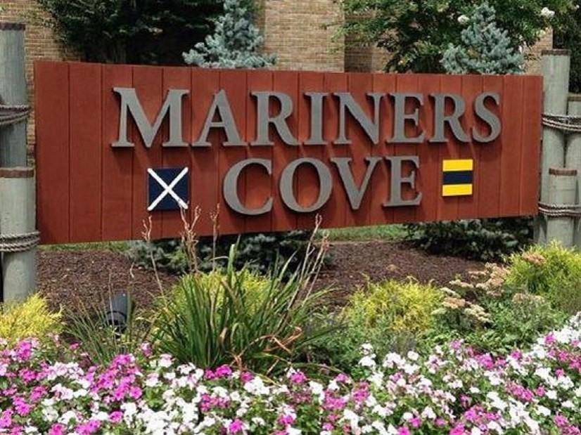 306 Forbes St Apt E #E - Photo 3 of 43