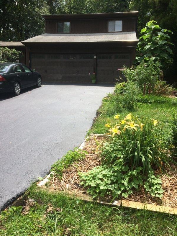 1972 Valley Rd - Photo 7 of 24