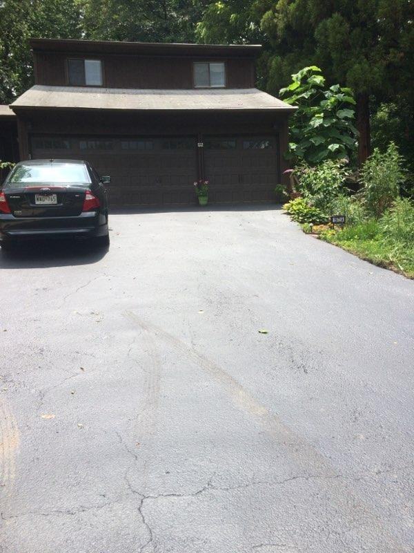 1972 Valley Rd - Photo 4 of 24