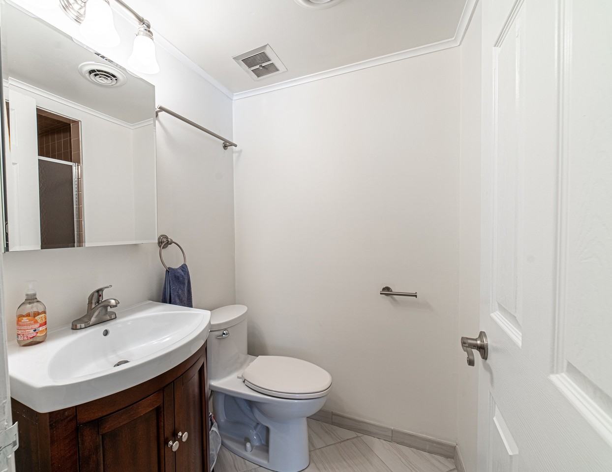 306 Forbes St Apt F #F - Photo 6 of 50