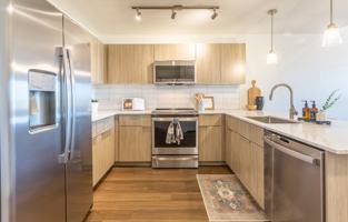 featured image of 127 W Pepper Pl